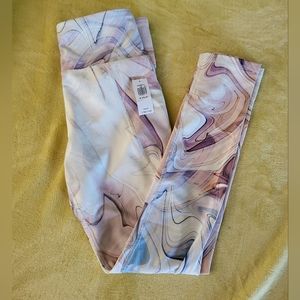 Brand new athletic old navy leggings